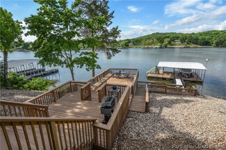 4677 Lower Prairie Hollow Rd, Roach, MO 65787