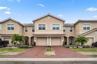 2878 Blossom Way, Naples, FL 34120
