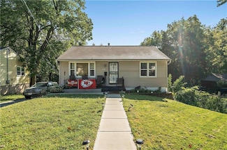 3521 Elmwood Ave, Kansas City, MO 64128