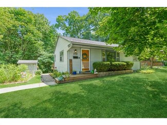 3700 Urbandale Ave, Des Moines, IA 50310