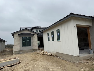 1036 Albatross Way E, Kerrville, TX 78028