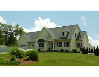 4 Stephen French Rd, Swansea, MA 02777