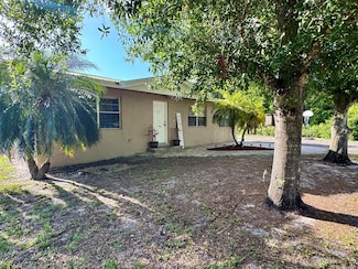 908 SW 7th Ave, Okeechobee, FL 34974
