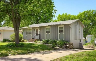 605 NE Sunnybrook Dr, Blue Springs, MO 64014