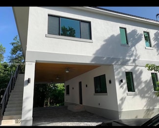 12 Coral Dr Unit 1, Key Largo, FL 33037