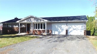 4648 Locust Dr, Nazareth, PA 18064