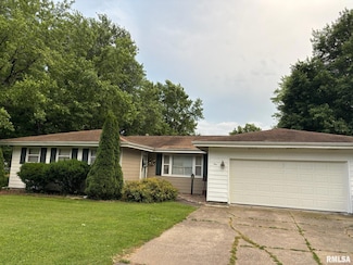 1 Prairie St, Auburn, IL 62615