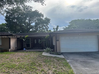 14520 Sabal Dr, Hialeah, FL 33014