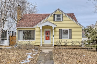 1391 California Ave W, Saint Paul, MN 55108