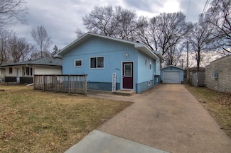 2803 S Slope Terrace, Eau Claire, WI 54703
