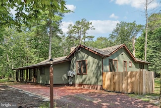 1322 Stokes Rd, Medford, NJ 08055