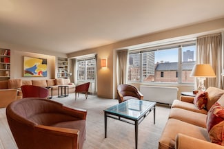 650 Park Ave Unit 11E, New York, NY 10065
