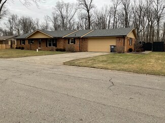 2200 Kitchen Dr, Anderson, IN 46017