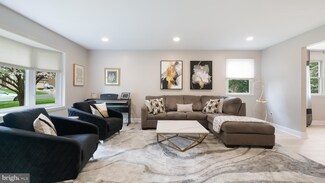157 Pheasant Ln, Huntingdon Valley, PA 19006