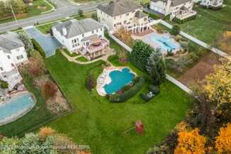 38 Robertsville Rd, Marlboro, NJ 07746