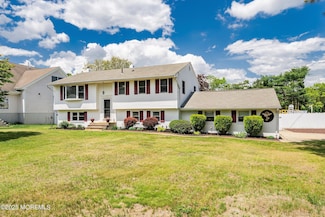 570 Forest Hills Pkwy, Bayville, NJ 08721