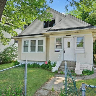 2025 Penn Ave N, Minneapolis, MN 55411