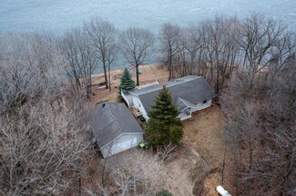 W11510 Lake Dr, Randolph, WI 53956