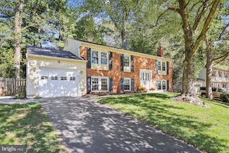 12722 Longleaf Ln, Herndon, VA 20170