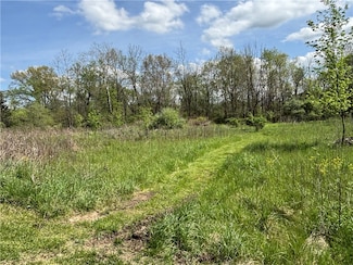17 Washington Way, Smithfield, PA 15478