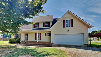 4076 Lunns Store Rd, Lewisburg, TN 37091