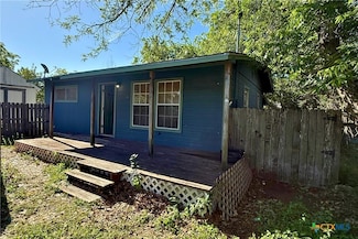 305 E Brier Ln, Burnet, TX 78611
