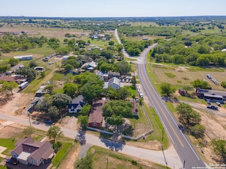 3525 Fm 1346, La Vernia, TX 78121