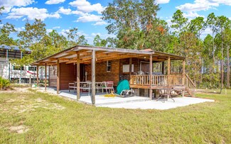 305 Sugar Hill Rd, Steinhatchee, FL 32359