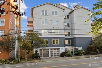 3271 SW Avalon Way Unit 403, Seattle, WA 98126