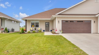 2824 Granite Ct, Sheboygan, WI 53081