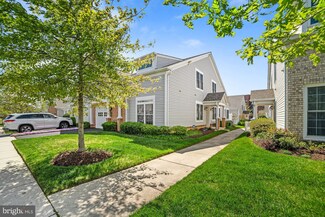 8974 Yellow Daisy Place, Lorton, VA 22079