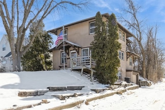 1917 8th Ave SE, Cedar Rapids, IA 52403