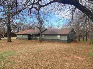 302 Maddox, Carney, OK 74832