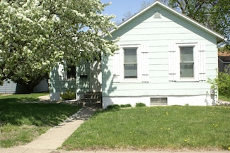 1207 4th Ave SE, Aberdeen, SD 57401