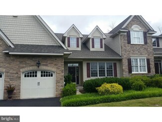 222 Caspian Ln, Norristown, PA 19403