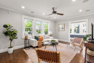 84 Auburn St Unit 1, Auburndale, MA 02466