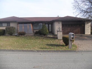 212 Brown Blvd, Uniontown, PA 15401