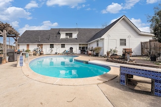 1302 15th St, South Houston, TX 77587