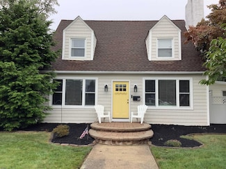 37 Putting Green Ave, Northfield, NJ 08225
