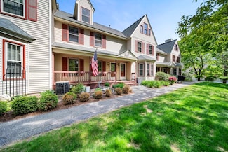 33 Stanstead Place Unit U341, Nashua, NH 03063