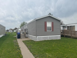 123 Vine St, Wilton, IA 52778