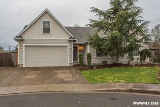589 Rambling Rose Ct, Jefferson, OR 97352