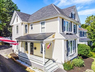 54 S Chestnut St, Augusta, ME 04330