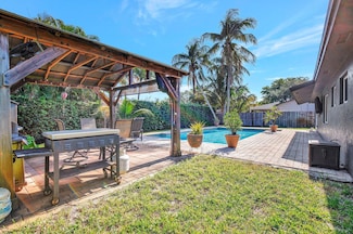 11536 SW 55th Ct, Cooper City, FL 33330
