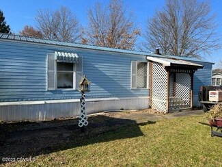 3 Lynn St, Mifflinburg, PA 17844