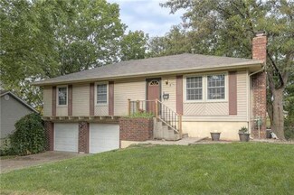 4130 S Carriage Ln, Independence, MO 64055
