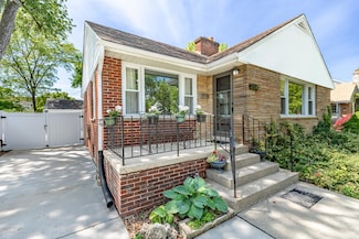 304 Beverly Place, Munster, IN 46321