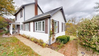 218 Myoma Rd, Mars, PA 16046