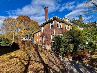 569 Commonwealth Ave Unit 2, Newton Center, MA 02459