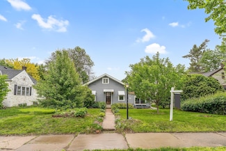 4234 Upton Ave N, Minneapolis, MN 55412